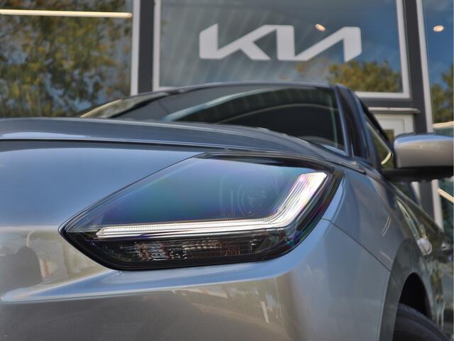 Suzuki SWIFT 1.2 Select Smart Hybrid Direct uit voorraad leverbaar met 6 jaar garantie!