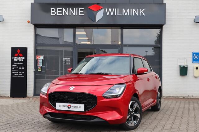 Suzuki SWIFT 1.2 Style Smart Hybrid AdaptiveCruise/Navi/Keyless