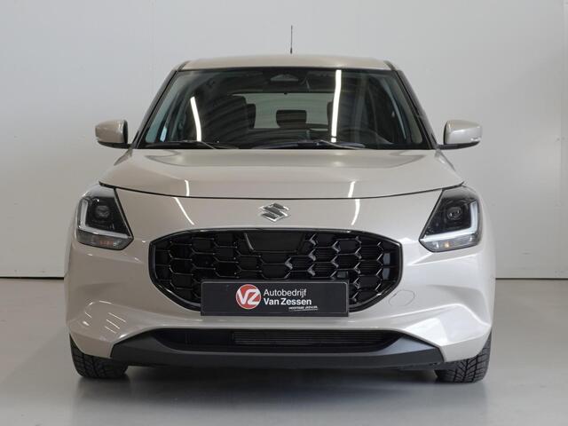 Suzuki SWIFT 1.2 Style Smart Hybrid | Nieuw model | Blind Spot | Keyless | Stoelverwarming | Camera | Rijklaarprijs