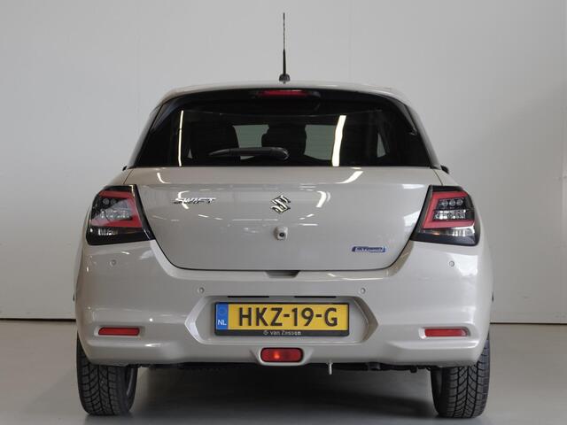 Suzuki SWIFT 1.2 Style Smart Hybrid | Nieuw model | Blind Spot | Keyless | Stoelverwarming | Camera | Rijklaarprijs