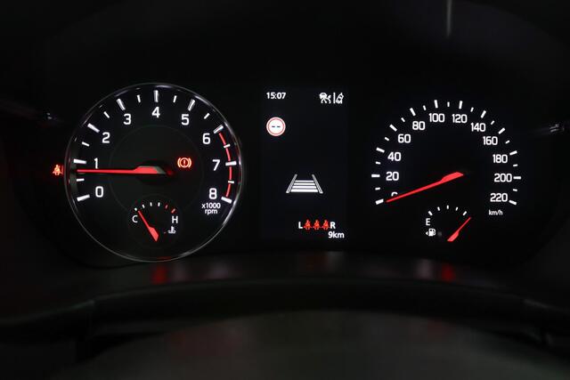 Suzuki SWIFT 1.2 Style Smart Hybrid | Climate control | Cruise control adaptive | Navigatie | Camera | Apple carplay, Android auto | Stoelverwarming |