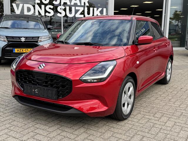 Suzuki SWIFT 1.2 Select Smart Hybrid Nu met ¤2.300 klantvoordeel info: M.Safari 0492588976