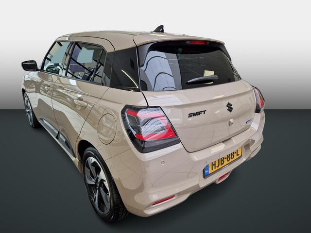 Suzuki SWIFT 1.2 Style Smart Hybrid | Black Rhino pack