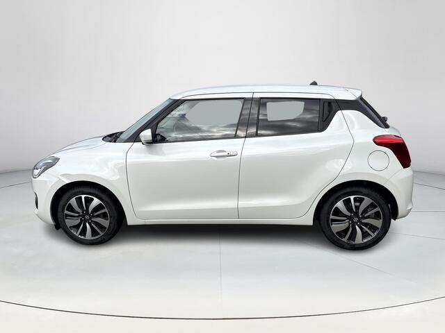 Suzuki SWIFT 1.2 Stijl Smart Hybrid **NAVIGATIE/ STOELVERWARMING/ KEYLESS/ ADAPTIEF CRUISE CONTROL/ 36 MAANDEN GARANTIE**