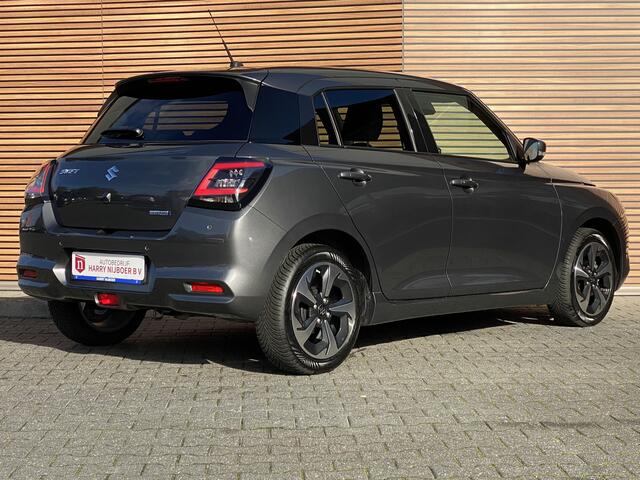 Suzuki SWIFT 1.2 Style Smart Hybrid Navi / Clima / Adapt. Cruise / Carplay / Dodehoek!