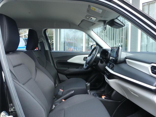 Suzuki SWIFT 1.2 Comfort Smart Hybrid NIEUWE AUTO UIT VOORRAAD LEVERBAAR ADVIESPRIJS ¤ 23.103,-!