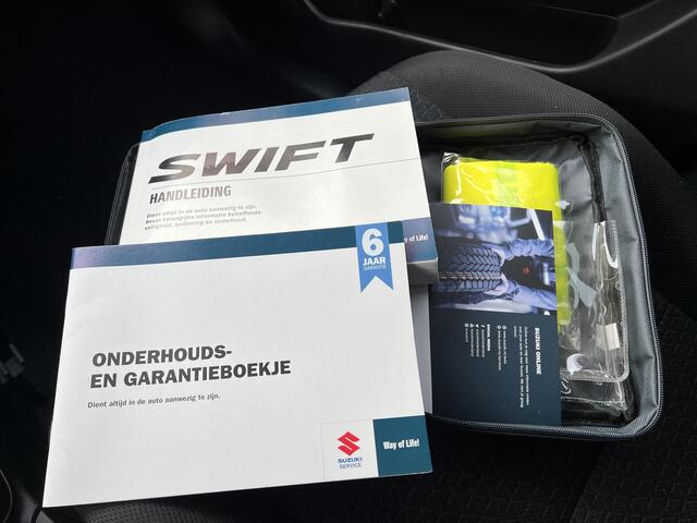 Suzuki SWIFT 1.2 Style Smart Hybrid CVT Automaat | Navigatie | Carplay | Climate Control | Adaptieve Cruise Control