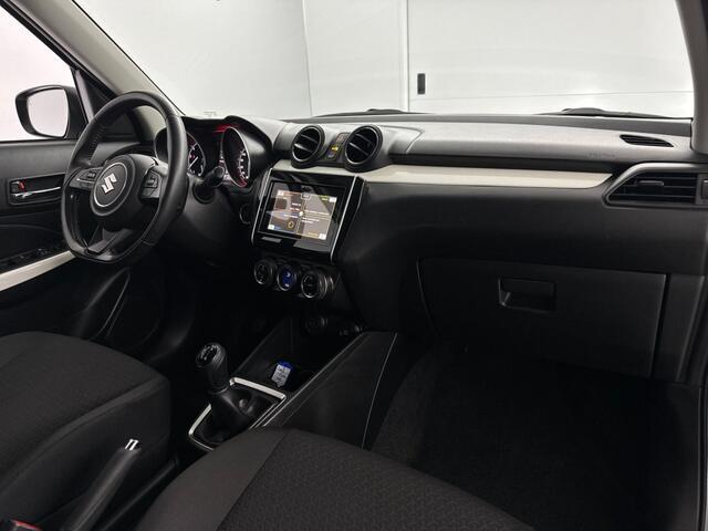 Suzuki SWIFT 1.0 Stijl Smart Hybrid | Navigatie | Adaptieve Cruise Control | Dakspoiler