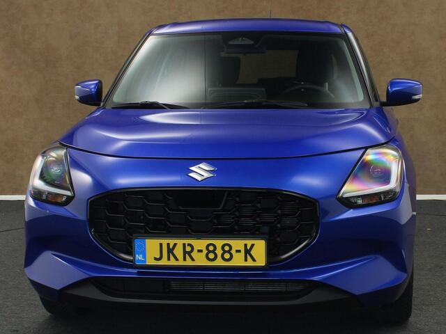 Suzuki SWIFT 1.2 Style Smart Hybrid - CLIMATE CONTROL - NAVIGATIE - PARKEERSENSOREN ACHTER - 16 INCH LICHT METALEN VELGEN - VREDESTEIN 4 SEIZOENENBANDEN - 4 X ELEKTRISCHE RAMEN - KEYLESS ENTRY/ START - CAMERA - VOORSTOELEN VERWARMD - DODEHOEK DETECTIE