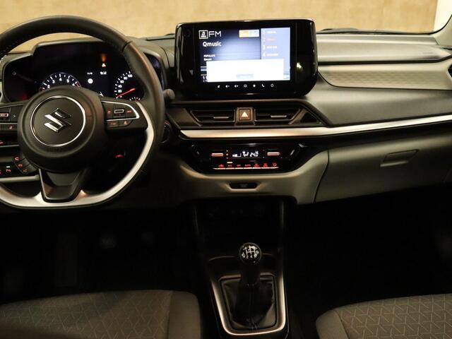 Suzuki SWIFT 1.2 Style Smart Hybrid - CLIMATE CONTROL - NAVIGATIE - PARKEERSENSOREN ACHTER - APPLE CARPLAY/ANDROID AUTO - KEYLESS ENTRY/ START - CAMERA - VOORSTOELEN VERWARMD - DODEHOEK DETECTIE