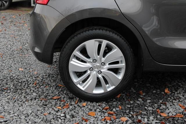 Suzuki SWIFT 1.2 Select Smart Hybrid All-Seasons, 1e Eig. en Dealer onderhouden