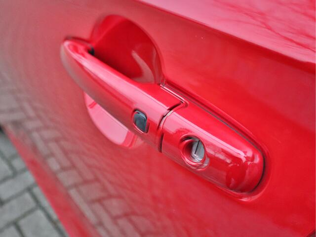 Suzuki SWIFT 1.2 Select Smart Hybrid | Navigatie | Android-Auto/Apple-Carplay | Camera | Adaptieve Cruise Control | All-Seasons