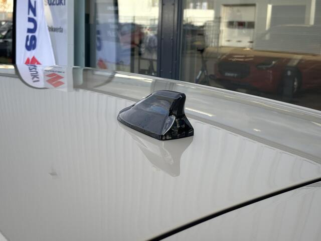 Suzuki SWIFT 1.2 Style Smart Hybrid Black Rhino/Demo/Navi/