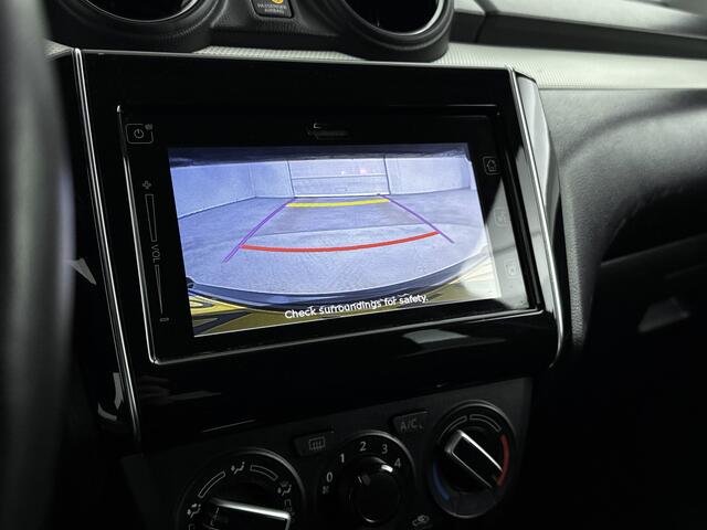 Suzuki SWIFT 1.2 Select Dealeronderhouden | Metaallak | Stoelverwarming | Parkeercamera | LM-Velgen | Donker Getinte Achterruiten |