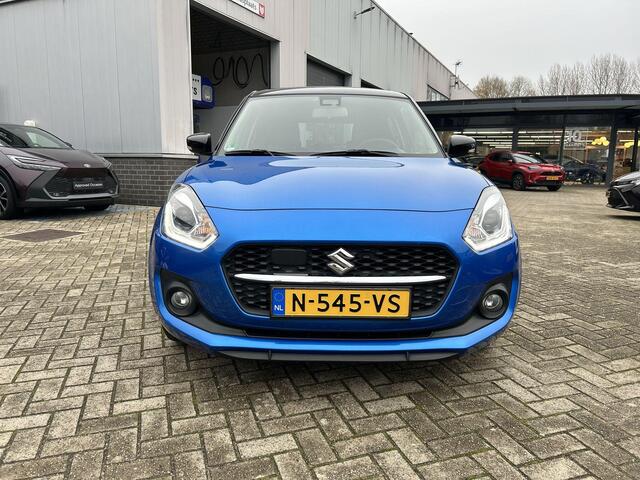 Suzuki SWIFT 1.2 Style Smart Hybrid RIJKLAAR | Navigatie | Climate Control | Cruise Control | Camera | Dubbele Uitlaat