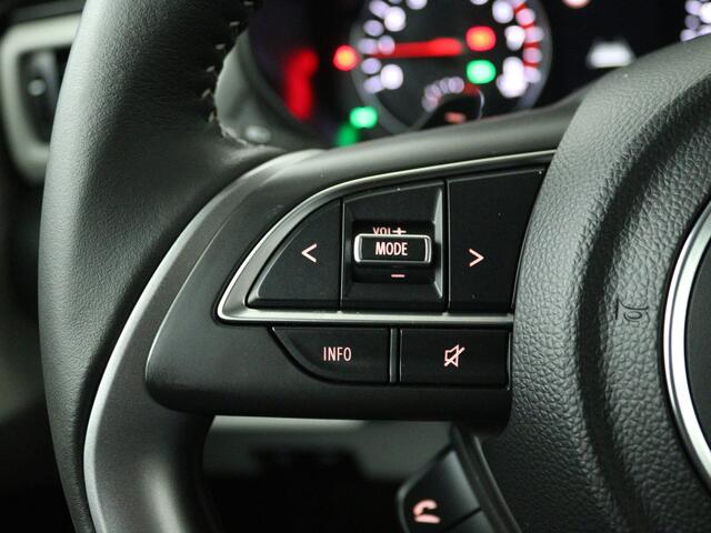 Suzuki SWIFT 1.2 Style Smart Hybrid | Automaat | Apple Carplay / Android Auto (Navigatie) | Cruise control | Climate control | Navigatie | Keyless entry