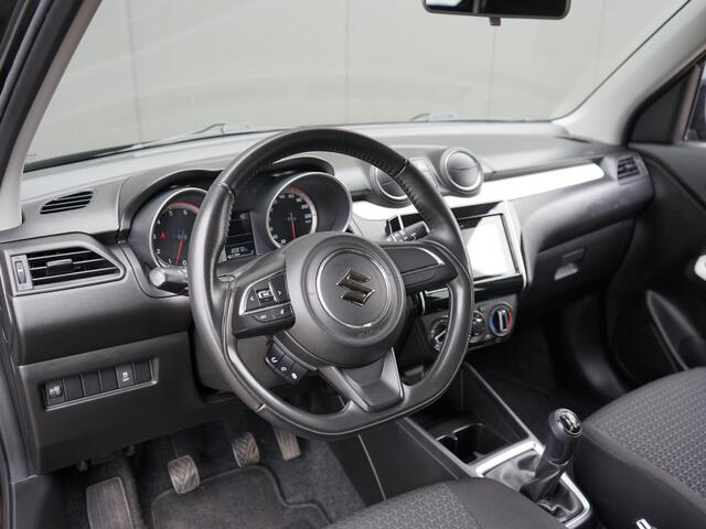 Suzuki SWIFT 1.2 Select 16'' LM velgen / Navi / Camera / Airco / All weather / Privacy glass