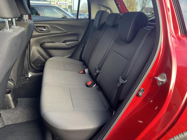 Suzuki SWIFT 1.2 Style Smart Hybrid Automaat | Lage KM-stand | Apple Carplay & Android Auto | Climate Control | Elek. Buitenspiegels