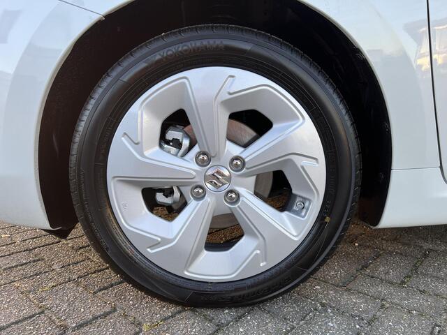 Suzuki SWIFT 1.2 Select Smart Hybrid | Direct uit voorraad leverbaar | Multimedia Systeem | 16"LM | Airco | Apple Carplay & Android Auto