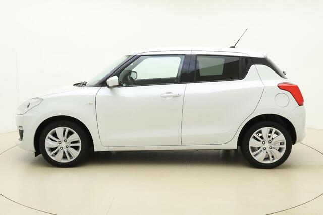 Suzuki SWIFT 1.2 Select Smart Hybrid 90pk | Airco | Lichtmetalen Velgen | Stoelverwarming | Trekhaak | Apple Carplay - Android Auto | Camera