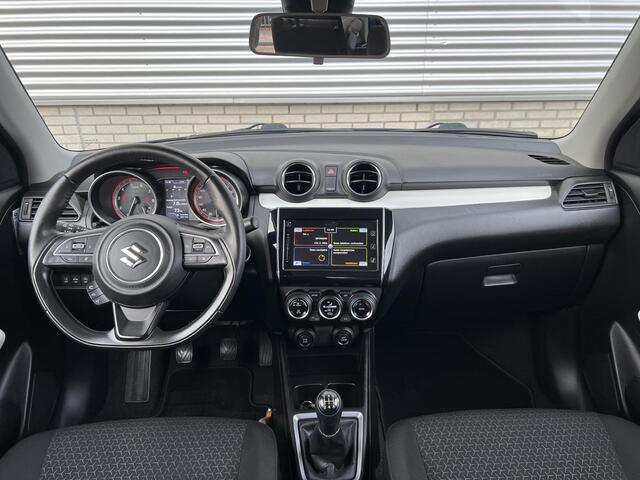 Suzuki SWIFT 1.2 Stijl Smart Hybrid | Climate Control | Adaptieve Cruise Control | Apple Carplay & Android Auto | Meest Luxe Uitvoering