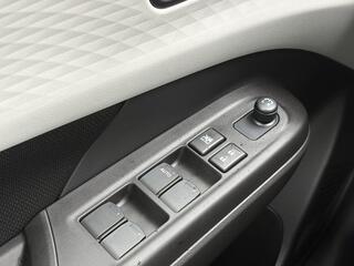 suzuki-swift-1.2-comfort-smart-hybr