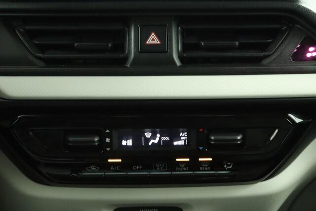 Suzuki SWIFT 1.2 Select Smart Hybrid | Dodehoekdetectie | Cruise control adaptive | Navigatie | Camera | Stoelverwarming | Apple carplay, android auto | Parkeersensoren achter |