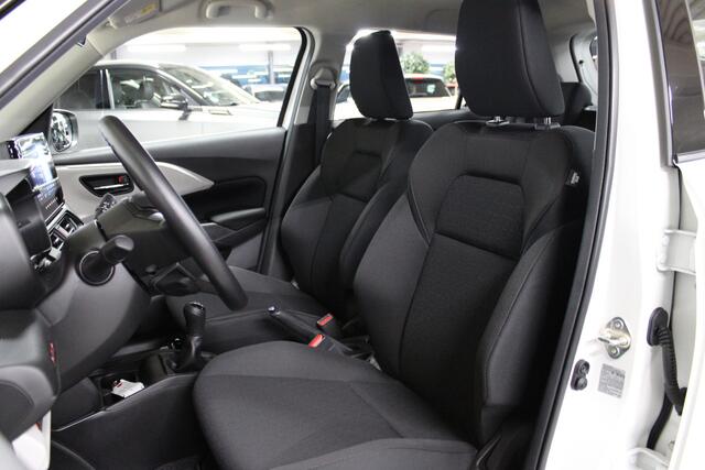 Suzuki SWIFT 1.2 Style Smart Hybrid Automaat / Navigatie / Keyless / Camera /