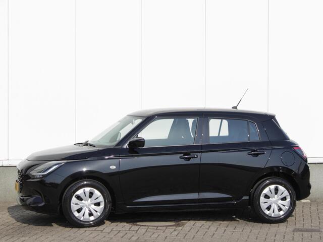 Suzuki SWIFT 1.2 Comfort Smart Hybrid | ¤ 1500,- FRISSE START VOORDEEL! | Alle kleuren leverbaar!