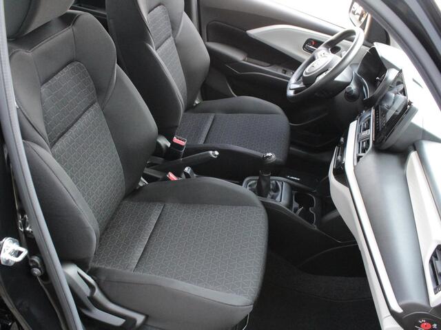 Suzuki SWIFT 1.2 Comfort Smart Hybrid | ¤ 1500,- FRISSE START VOORDEEL! | Alle kleuren leverbaar!