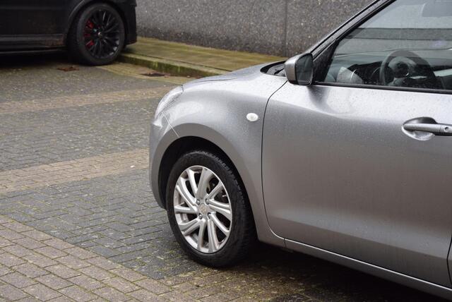 Suzuki SWIFT 1.2 Select Smart Hybrid | 10 jaar fabrieksgarantie!! | Navigatie | Parkeersensoren achter |