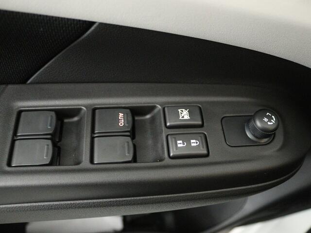 Suzuki SWIFT 1.2 Comfort Smart Hybrid | Apple Carplay / Android Auto (Navigatie) | Climate Control | Keyless Entry | Achteruitrijcamera |