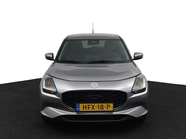 Suzuki SWIFT 1.2 Select Smart Hybrid | Keyless Entry | Stoelverwarming | Navigatie | Parkeercamera | Parkeersensoren Achter |