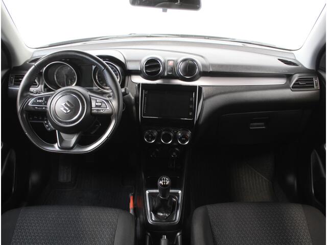 Suzuki SWIFT 1.2 Style Smart Hybrid CLIMATE | CARPLAY | LMV16 | ADAPCRUISE | LED | DAB | PDCA | STOELVERW | CAMERA