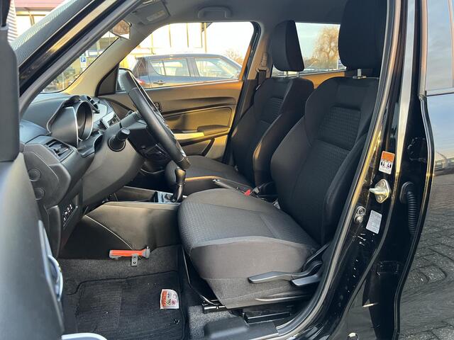 Suzuki SWIFT 1.2 Select Smart Hybrid | Apple Carplay & Android Auto | Airco | 16" LM Velgen | Adaptieve Cruise Control