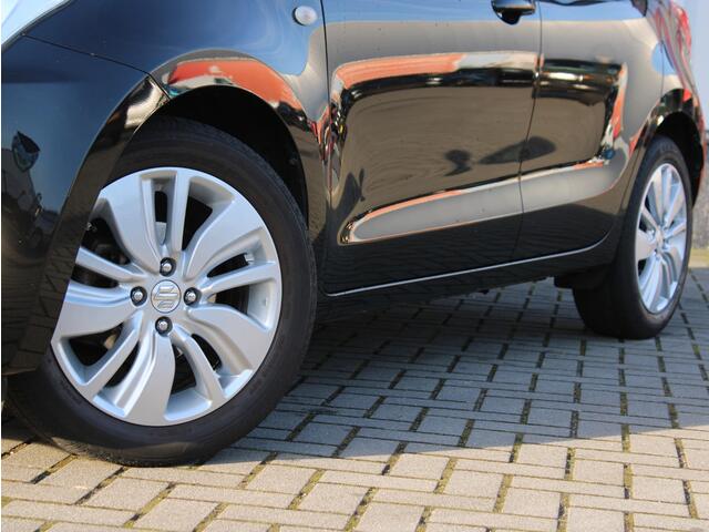 Suzuki SWIFT 1.2 Select CVT Automaat Carplay/Android Auto, Stoelverwarming, Achteruitrijcamera, Bluetooth