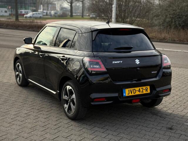 Suzuki SWIFT 1.2 STYLE SMART HYBR. KEYLESS ECC CAMERA NAVI ADD. CRUISE