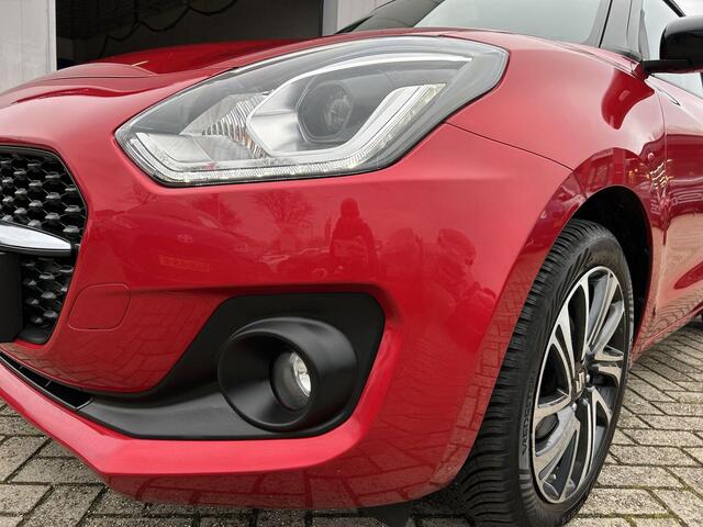 Suzuki SWIFT 1.2 Style Smart Hybrid RIJKLAAR | Climate Control | Cruise Control Adaptief | Navigatie | Camera | PDC | BSM