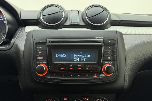 Suzuki SWIFT 1.2 Comfort Smart Hybrid 90pk | 5 Deurs | Airco | Radio CD | Bluetooth | Centrale Vergrendeling | 1e Eigenaar | Dealeronderhouden