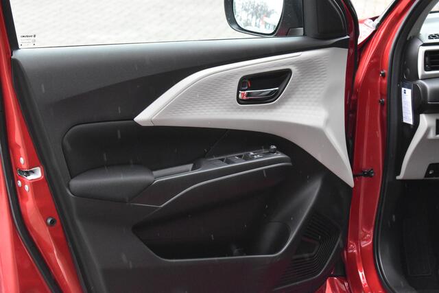 Suzuki SWIFT 1.2 Select Smart Hybrid 82pk | Cruise Control | Achteruitrijcamera | Navigatie |