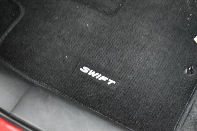 Suzuki SWIFT 1.2 Select Smart Hybrid 82pk | Cruise Control | Achteruitrijcamera | Navigatie |