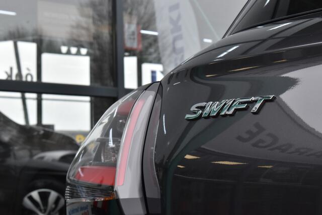 Suzuki SWIFT 1.2 Comfort Smart Hybrid | Achteruitrijcamera | Cruise Control | Nieuw op kenteken |