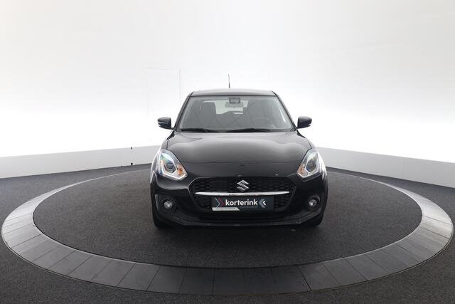 Suzuki SWIFT 1.2 Style Smart Hybrid