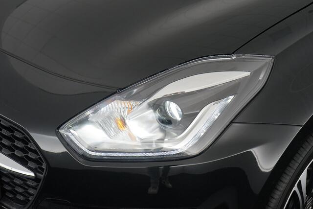 Suzuki SWIFT 1.2 Style Smart Hybrid