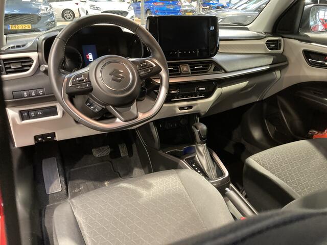 Suzuki SWIFT 1.2 Style Smart Hybrid | Camera | Adapt. cruise | LED | Stoelverw. | Keyless entry | Apple Carplay