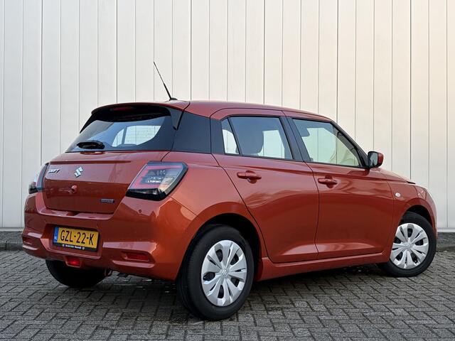 Suzuki SWIFT 1.2 Comfort Smart Hybrid NL Auto Navi Carplay Keyless Parkeersensoren Dodehoek Detectie