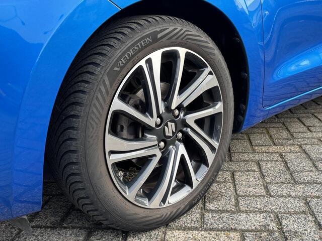 Suzuki SWIFT 1.2 Style Smart Hybrid Allseasonbanden/Navi/Clima