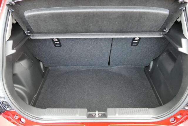 Suzuki SWIFT 1.2 Style Smart Hybrid | DEMO | RIJKLAARPRIJS |