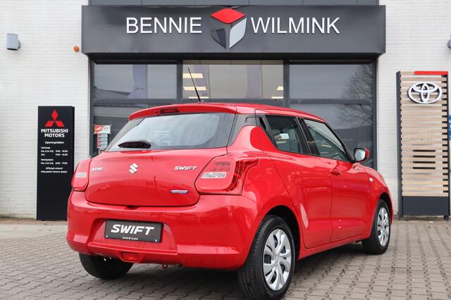 Suzuki SWIFT 1.2 Comfort Smart Hybrid Adaptive Cruise