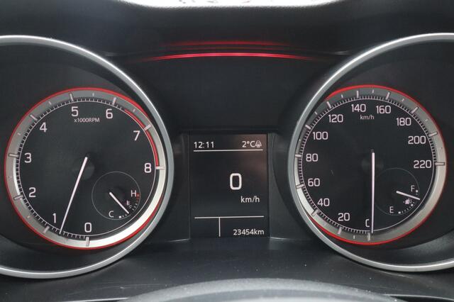 Suzuki SWIFT 1.2 Comfort Smart Hybrid Adaptive Cruise